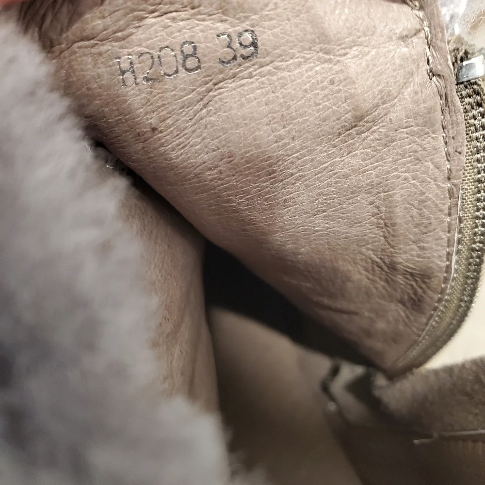 Antelope Fur Trim Ankle Boot Taupe Gray